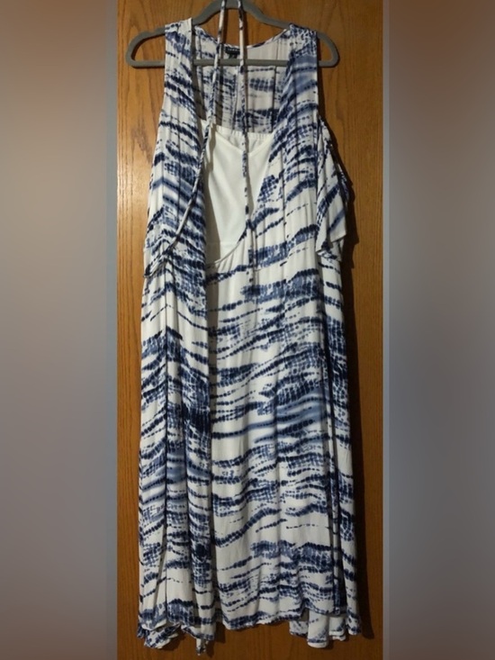 torrid Dresses & Skirts - BLUE TIE-DYE GAUZE COLD SHOULDER WRAP MIDI DRESS